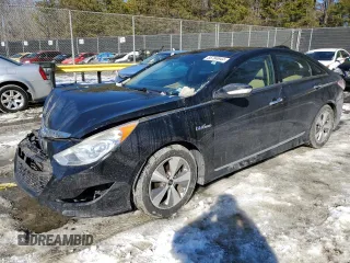 2012 Hyundai Sonata Hybrid with VIN KMHEC4A44CA057592, listed as a Copart auction lot 85784944 with 110,520 mi miles and Salvage Title. Bid and sale history available at DreamBid. Image 1.