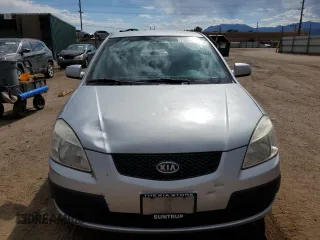 2007 Kia Rio LX with VIN KNADE123276203105, listed as a Copart auction lot 74020064 with 170,276 mi miles and Non Repairable. Bid and sale history available at carsss.com. Image 5.