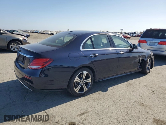 2019 Mercedes-Benz E 300 with VIN WDDZF4JBXKA596623, listed as a Copart auction lot 58377775 with 44,951 mi miles and Salvage title. Bid and sale history available at DreamBid. Image 3.