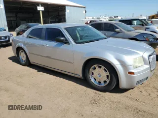 2006 Chrysler 300 with VIN 2C3KA43RX6H317820, listed as a Copart auction lot 58908493 with 152,778 mi miles and Clean Title. Bid and sale history available at DreamBid. Image 4.
