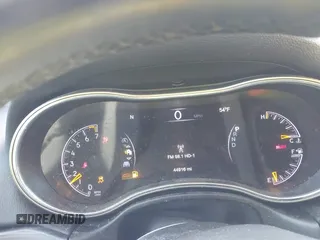 2022 Jeep Grand Cherokee Laredo X с VIN 1C4RJEAG2NC180519, выставлен на аукционе IAAI как лот 41213352 с пробегом 44 916 миль миль и . История ставок и продаж доступна на DreamBid. Изображение 7.
