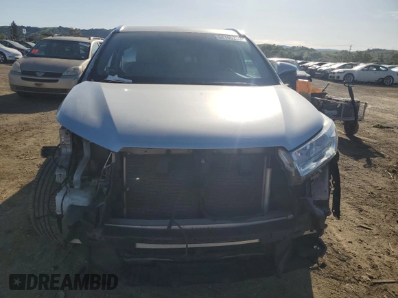 2018 Toyota Highlander SE z VIN 5TDKZRFH5JS534366, wystawiony jako Copart lot #52105255 z przebiegiem 53 972 mil mil oraz Szkoda całkowita • Salvage title. Historia ofert i sprzedaży dostępna na DreamBid. Obrazek 5.