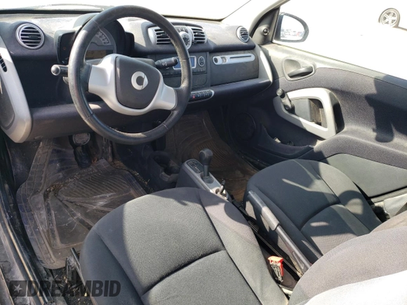 2014 Smart fortwo Pure z VIN WMEEJ3BA8EK742332, wystawiony jako Copart lot #44252235 z przebiegiem 97 980 mil mil oraz Czysty tytuł • Clean title. Historia ofert i sprzedaży dostępna na DreamBid. Obrazek 8.