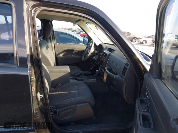 2011 Jeep Liberty Sport with VIN 1J4PN2GK2BW515322, listed as a IAAI auction lot 41597381 with 122,044 mi miles. Bid and sale history available at carsss.com. Image 5.