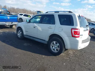 2009 Ford Escape Hybrid with VIN 1FMCU49319KC11629, listed as a IAAI auction lot 41426705 with 191,135 mi miles. Bid and sale history available at carsss.com. Image 3.