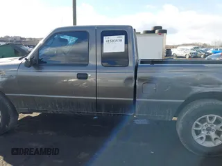 2008 Ford Ranger XLT z VIN 1FTZR45E58PA39632, wystawiony jako IAAI lot #41503530 z przebiegiem 150 528 mil mil oraz . Historia ofert i sprzedaży dostępna na DreamBid. Obrazek 14.