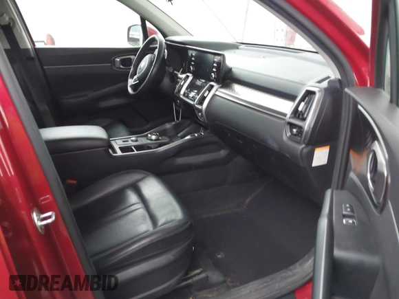 2021 Kia Sorento EX with VIN KNDRH4LGXM5033337, listed as a IAAI auction lot 42141271 with 59,956 mi miles and . Bid and sale history available at DreamBid. Image 5.