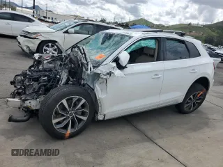 2024 Audi Q5 S line Premium Plus z VIN WA1EAAFY7R2071505, wystawiony jako Copart lot #51120625 z przebiegiem Nie podano mil oraz Szkoda całkowita • Salvage title. Historia ofert i sprzedaży dostępna na DreamBid. Obrazek 1.