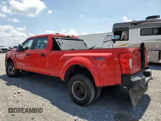 2021 Ford F-350 XL z VIN 1FT8W3DT3MED18310, wystawiony jako Copart lot #54895295 z przebiegiem 577 962 mil mil oraz Nie do naprawy • Non repairable. Historia ofert i sprzedaży dostępna na DreamBid. Obrazek 2.