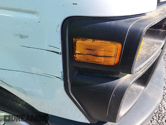 2010 Ford Econoline Cargo Commercial with VIN 1FTNE2EL3ADA77560, listed as a IAAI auction lot 42209238 with 193,817 mi miles and . Bid and sale history available at carsss.com. Image 1.