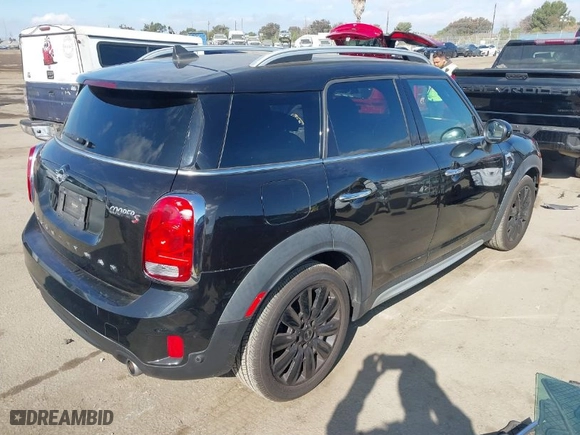 2019 MINI Countryman Cooper S with VIN WMZYT3C53K3J32447, listed as a IAAI auction lot 41480577 with NaN miles. Bid and sale history available at carsss.com. Image 4.