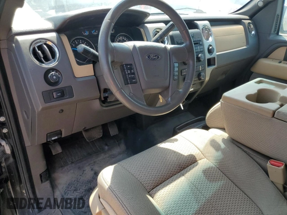 2013 Ford F-150 XL z VIN 1FTFX1ET5DFA24781, wystawiony jako Copart lot #60712405 z przebiegiem 103 104 mil mil oraz Czysty tytuł • Clean title. Historia ofert i sprzedaży dostępna na DreamBid. Obrazek 8.
