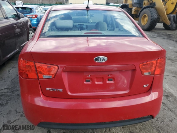 2013 Kia Forte EX with VIN KNAFU4A24D5731994, listed as a Copart auction lot 88393035 with NaN miles and Salvage Title. Bid and sale history available at carsss.com. Image 6.
