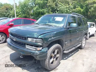2003 Chevrolet Tahoe Z71 with VIN 1GNEK13Z33R245611, listed as a IAAI auction lot 42481140 with 260,757 mi miles and . Bid and sale history available at DreamBid. Image 2.