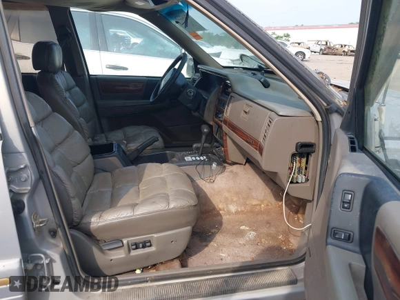 1994 Jeep Grand Cherokee Laredo z VIN 1J4GZ58Y1RC265589, wystawiony jako IAAI lot #42142226 z przebiegiem 138 656 mil mil oraz . Historia ofert i sprzedaży dostępna na DreamBid. Obrazek 5.