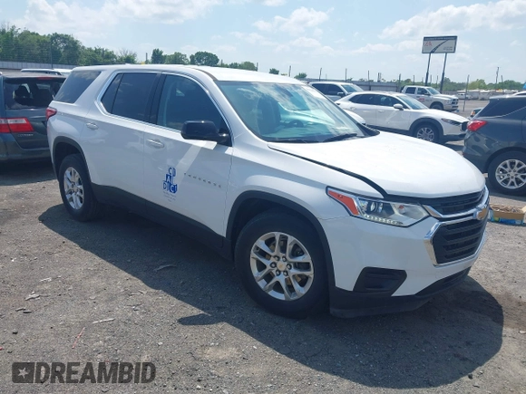 2020 Chevrolet Traverse LS z VIN 1GNERFKW8LJ262886, wystawiony jako IAAI lot #42124771 z przebiegiem 22 357 mil mil oraz . Historia ofert i sprzedaży dostępna na DreamBid. Obrazek 1.