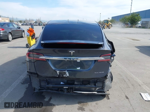 2019 Tesla Model X 75D with VIN 5YJXCBE23KF183801, listed as a IAAI auction lot 41757119 with 1 mi miles. Bid and sale history available at carsss.com. Image 15.