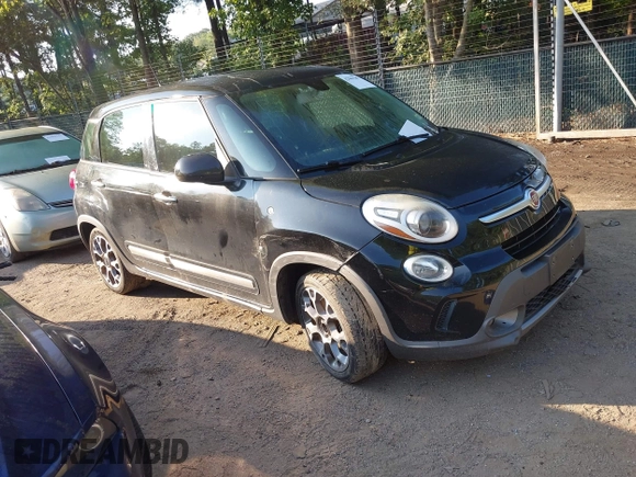 2014 FIAT 500L Trekking with VIN ZFBCFADH5EZ010661, listed as a IAAI auction lot 42861787 with 230,404 mi miles and . Bid and sale history available at DreamBid. Image 1.