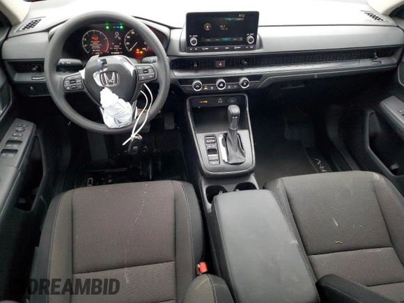 2024 Honda CR-V LX with VIN 5J6RS3H27RL000494, listed as a Copart auction lot 49967635 with 25,917 mi miles and Salvage Title. Bid and sale history available at DreamBid. Image 8.