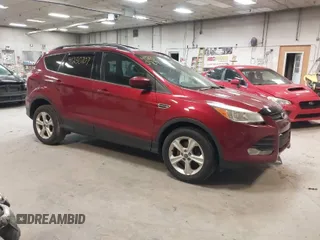 2013 Ford Escape SE with VIN 1FMCU9G91DUB11967, listed as a IAAI auction lot 41230707 with 1 mi miles. Bid and sale history available at carsss.com. Image 1.