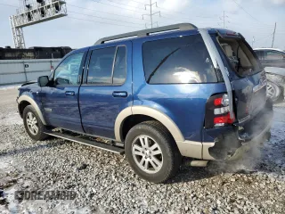 2008 Ford Explorer Eddie Bauer with VIN 1FMEU74818UA30370, listed as a Copart auction lot 88144815 with 140,343 mi miles and Salvage Title. Bid and sale history available at carsss.com. Image 2.
