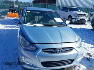 2012 Hyundai Accent SE with VIN KMHCU5AEXCU032097, listed as a IAAI auction lot 41143303 with 29,828 mi miles. Bid and sale history available at carsss.com. Image 12.