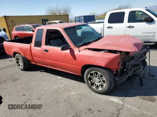 1990 Toyota Pickup with VIN JT4VN93D7L5015418, listed as a Copart auction lot 48615895 with 184,782 mi miles and Clean title. Bid and sale history available at DreamBid. Image 4.