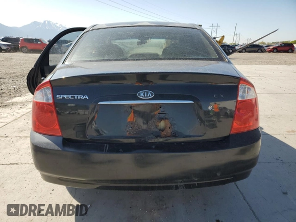 2005 Kia Spectra LX with VIN KNAFE122555102997, listed as a Copart auction lot 54191025 with 142,071 mi miles and Salvage Title. Bid and sale history available at carsss.com. Image 6.