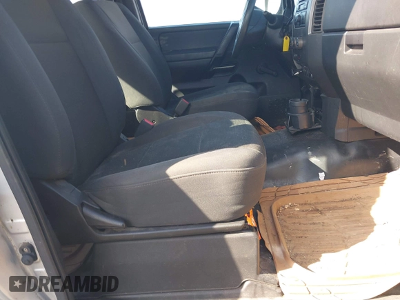 2008 Nissan Titan SE with VIN 1N6AA06FX8N320922, listed as a IAAI auction lot 41639006 with 219,934 mi miles and . Bid and sale history available at DreamBid. Image 5.
