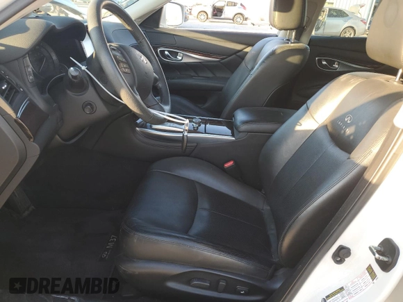 2013 Infiniti M37 with VIN JN1BY1AR3DM604924, listed as a Copart auction lot 82312264 with 110,159 mi miles and Salvage Title. Bid and sale history available at carsss.com. Image 7.