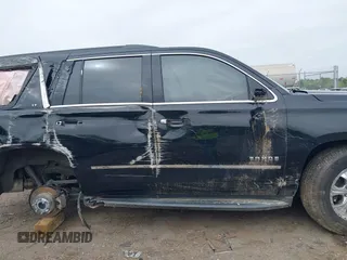 2019 Chevrolet Tahoe LT с VIN 1GNSCBKC4KR407067, выставлен на аукционе IAAI как лот 41932560 с пробегом 69 455 миль миль и . История ставок и продаж доступна на DreamBid. Изображение 13.