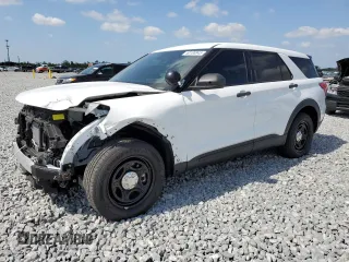 2023 Ford Police Interceptor Utility z VIN 1FM5K8AW3PNA08085, wystawiony jako Copart lot #50186945 z przebiegiem 1 464 mil mil oraz Nie do naprawy • Non repairable. Historia ofert i sprzedaży dostępna na DreamBid. Obrazek 1.