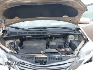 2013 Toyota Sienna XLE with VIN 5TDDK3DC4DS055796, listed as a IAAI auction lot 41993530 with 256,735 mi miles and . Bid and sale history available at DreamBid. Image 10.