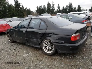2001 BMW 5 Series 530iA with VIN WBADT63421CF05077, listed as a Copart auction lot 87458184 with 208,351 mi miles and Salvage Title. Bid and sale history available at carsss.com. Image 2.