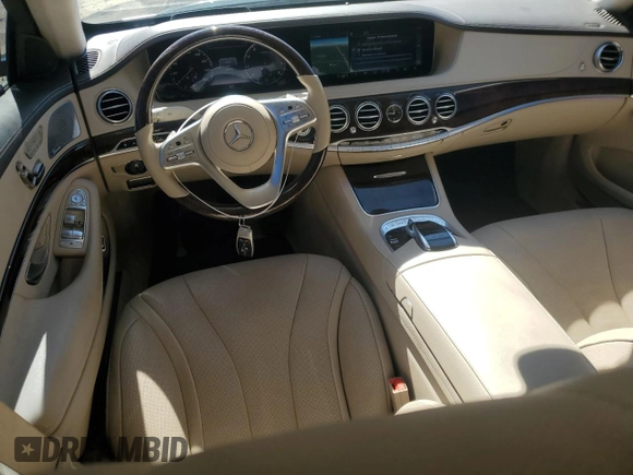 2019 Mercedes-Benz S 450 with VIN WDDUG6EB2KA477137, listed as a Copart auction lot 44752685 with 28,818 mi miles and Salvage title. Bid and sale history available at DreamBid. Image 8.