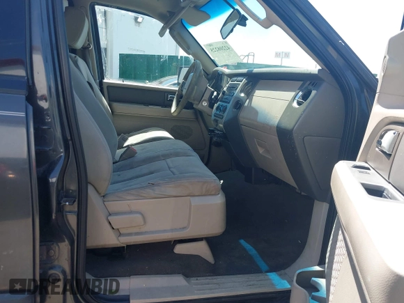 2007 Ford Expedition Max XLT z VIN 1FMFK16527LA54269, wystawiony jako IAAI lot #42208225 z przebiegiem 282 556 mil mil oraz . Historia ofert i sprzedaży dostępna na DreamBid. Obrazek 5.