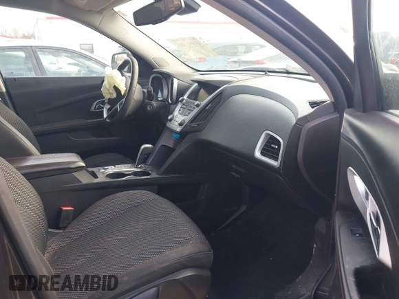 2013 Chevrolet Equinox LT with VIN 1GNALDEK8DZ107321, listed as a IAAI auction lot 41902956 with 211,800 mi miles. Bid and sale history available at carsss.com. Image 5.