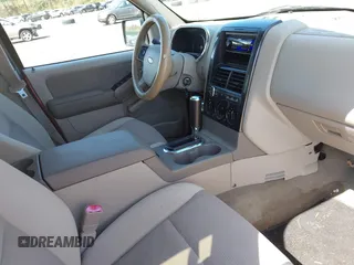 2006 Ford Explorer XLT with VIN 1FMEU73E26UB58007, listed as a IAAI auction lot 42155292 with 129,592 mi miles. Bid and sale history available at carsss.com. Image 5.