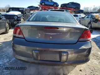 2004 Chrysler Sebring LX z VIN 1C3EL46X24N307532, wystawiony jako Copart lot #88281905 z przebiegiem 160 345 mil mil oraz Szkoda całkowita • Salvage title. Historia ofert i sprzedaży dostępna na DreamBid. Obrazek 6.