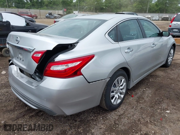 2017 Nissan Altima SL with VIN 1N4AL3AP9HC286908, listed as a IAAI auction lot 42507991 with 116,826 mi miles and . Bid and sale history available at DreamBid. Image 4.