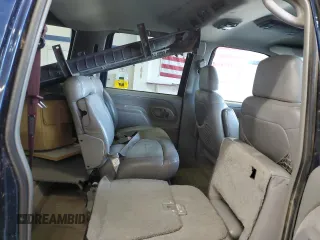 1999 GMC Suburban z VIN 3GKFK16R5XG525338, wystawiony jako Copart lot #58920565 z przebiegiem 212 586 mil mil oraz Szkody całkowita. Historia ofert i sprzedaży dostępna na DreamBid. Obrazek 10.