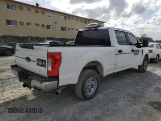 2019 Ford Super Duty F-250 SRW XL with VIN 1FT7W2A67KEE99056, listed as a Copart auction lot 84717374 with 42,707 mi miles and Non Repairable. Bid and sale history available at carsss.com. Image 3.