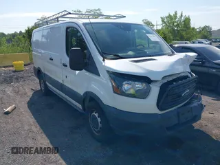 2018 Ford Transit с VIN 1FTYE1ZM3JKB49251, выставлен на аукционе IAAI как лот 42657483 с пробегом 102 024 миль миль и . История ставок и продаж доступна на DreamBid. Изображение 1.