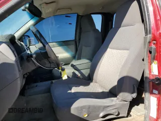 2005 GMC Canyon SLE Z71 with VIN 1GTDT196758102670, listed as a Copart auction lot 83826734 with 91,979 mi miles and Salvage Title. Bid and sale history available at carsss.com. Image 7.
