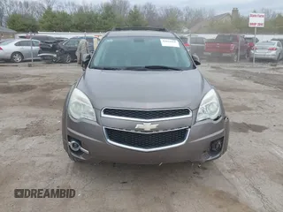 2011 Chevrolet Equinox 2LT z VIN 2CNALPEC6B6380121, wystawiony jako IAAI lot #42032258 z przebiegiem 169 828 mil mil oraz . Historia ofert i sprzedaży dostępna na DreamBid. Obrazek 12.