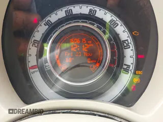 2013 FIAT 500 Pop z VIN 3C3CFFAR1DT512343, wystawiony jako IAAI lot #42480889 z przebiegiem 160 615 mil mil oraz . Historia ofert i sprzedaży dostępna na DreamBid. Obrazek 7.