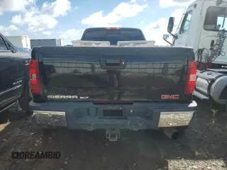 2007 GMC Sierra 3500HD DRW SLE2 z VIN 1GTJK33687F566382, wystawiony jako Copart lot #60751624 z przebiegiem 185 742 mil mil oraz Szkody całkowita. Historia ofert i sprzedaży dostępna na DreamBid. Obrazek 6.