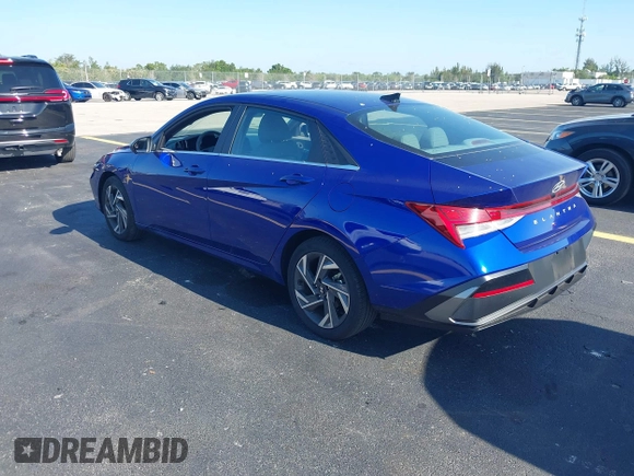 2024 Hyundai Elantra SEL с VIN KMHLS4DG6RU815603, выставлен на аукционе IAAI как лот 42299061 с пробегом 1 193 миль миль и . История ставок и продаж доступна на DreamBid. Изображение 3.