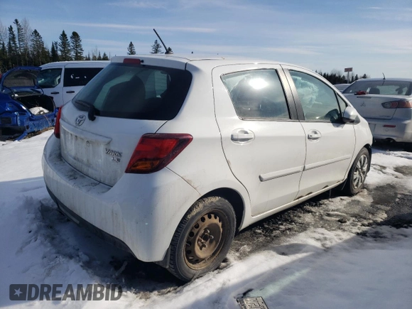 2016 Toyota Yaris L z VIN VNKKTUD33GA068543, wystawiony jako Copart lot #52358345 z przebiegiem 95 976 mil mil oraz Szkoda całkowita • Salvage title. Historia ofert i sprzedaży dostępna na DreamBid. Obrazek 3.