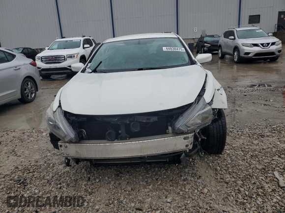 2017 Nissan Altima S z VIN 1N4AL3AP1HN325981, wystawiony jako Copart lot #44838475 z przebiegiem 169 771 mil mil oraz Czysty tytuł • Clean title. Historia ofert i sprzedaży dostępna na DreamBid. Obrazek 5.